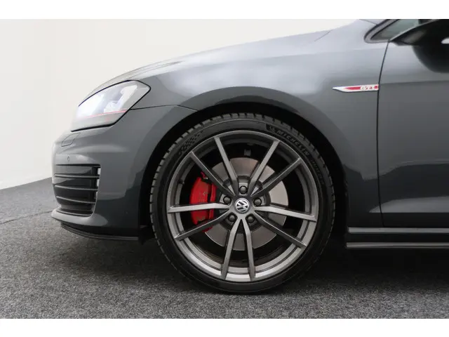 Volkswagen Golf 2.0 TSI GTI Performance 2014 Benzine 24