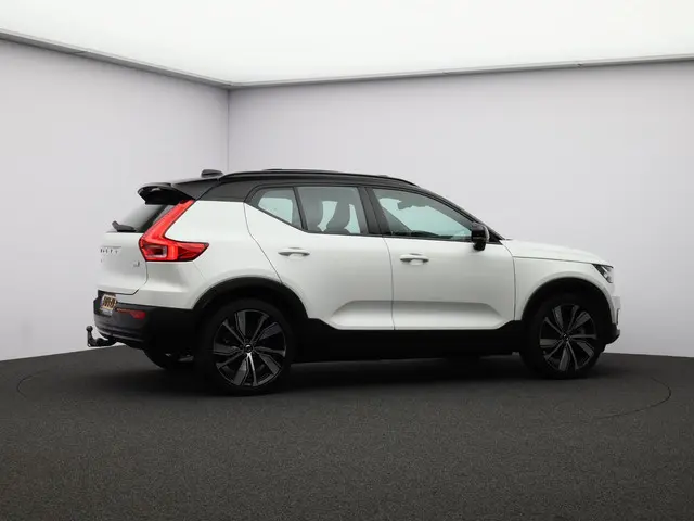 Volvo XC40 Recharge P8 AWD R-Design 2020 Elektrisch 22