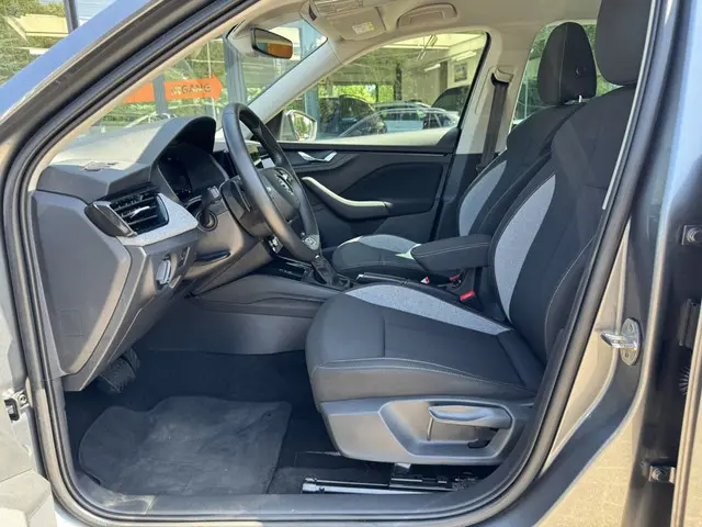 Škoda Kamiq 1.0 TSI Selection DSG 110 pK 2024 Benzine 12