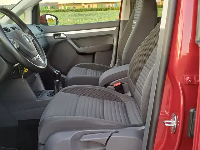 Volkswagen Touran 1.2 TSI Cup 7-Pers. 2015 Benzine 23