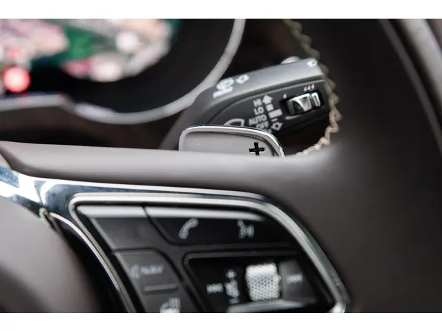 Bentley Bentayga 3.0 V6 Hybrid 2022 Hybride Benzine 86