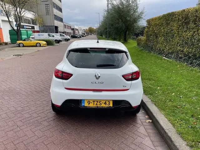 Renault Clio 0.9 TCe Expression 2014 Benzine 8