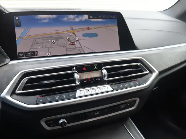 BMW X5 xDrive45e 2022 Hybride Benzine 18