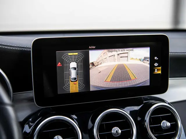 Mercedes-Benz GLC 200d 4MATIC 2020 Diesel 27