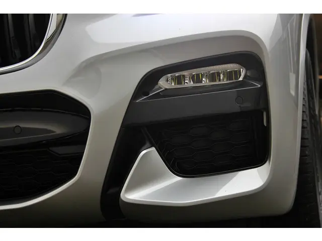 BMW X3 xDrive20i 2019 Benzine 44