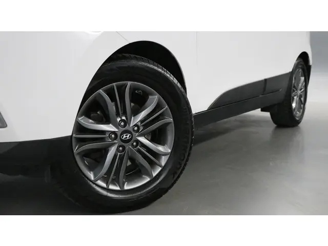 Hyundai ix35 1.6i GDI i-Vision 2014 Benzine 13