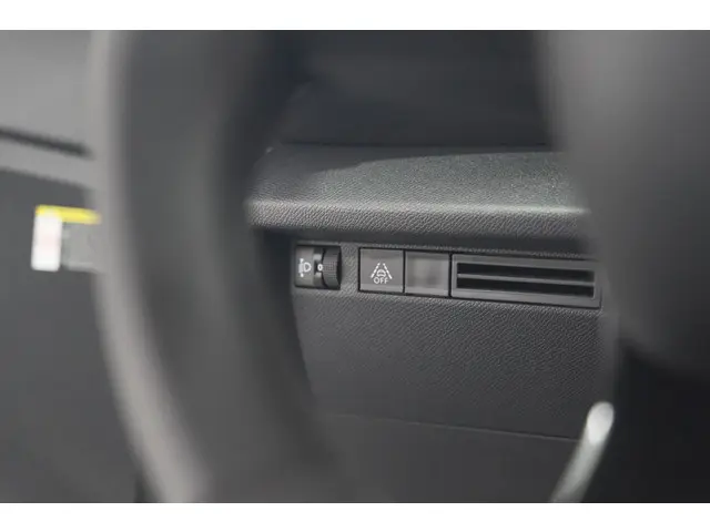 Citroën ë-C4 Feel Pack 50 kWh 2023 Elektrisch 40