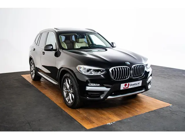 BMW X3 xDrive20i High Executive 2019 Benzine 14