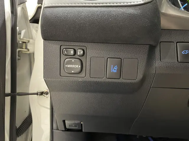 Toyota RAV4 2.5 Hybrid AWD Style 2017 Hybride Benzine 16