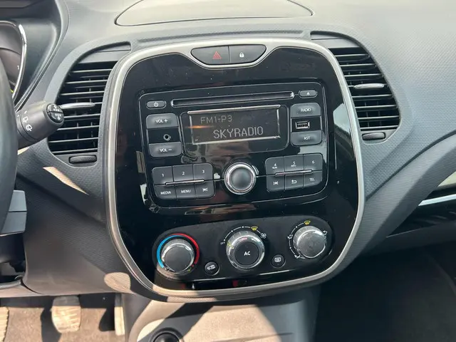 Renault Captur 0.9 TCe Expression 2014 Benzine 8