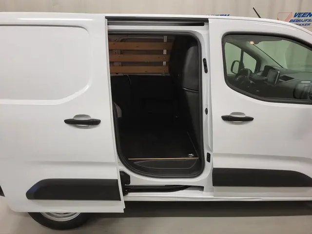 Peugeot Partner 1.5BlueHDi 100pk Euro 6! 2023 Diesel 6