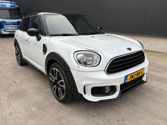 MINI Countryman 1.5 Cooper Pepper JCW 2019 Benzine