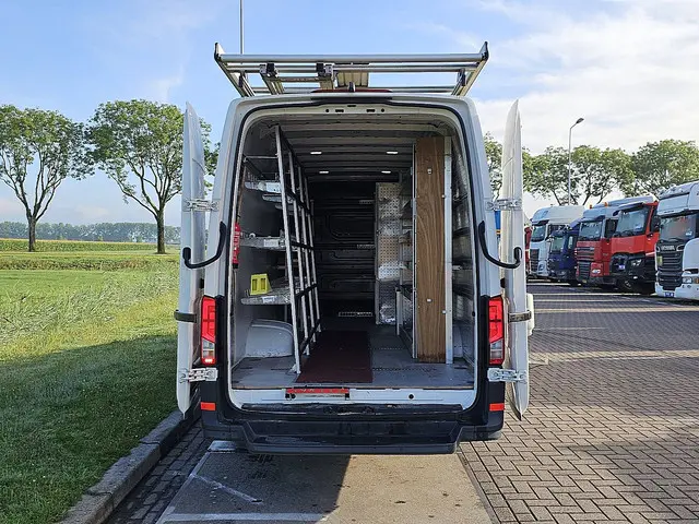 Volkswagen Crafter 50 2.0 2018 Diesel 12