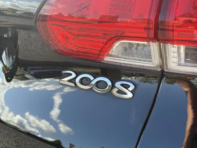 Peugeot 2008 1.6 VTi Féline 2013 Benzine 30