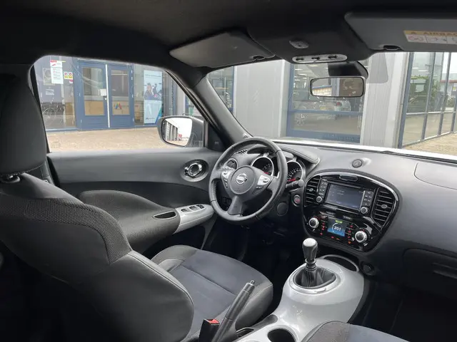 Nissan Juke 1.2 DIG-T S/S N-Vision 2017 Benzine 4