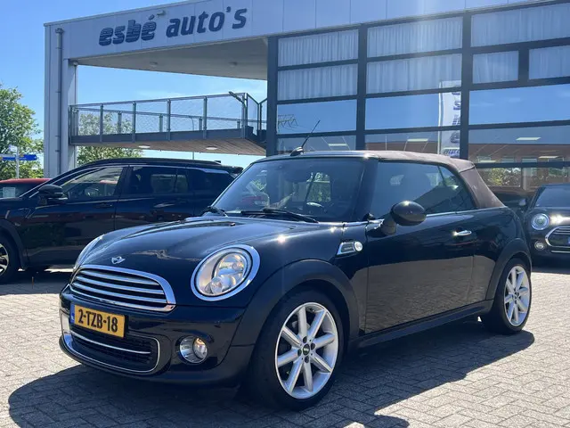 MINI Cooper Cabrio Mini 1.6 Highgate 2014 Benzine 32