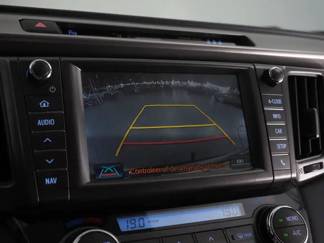 Toyota RAV4 2.0 Executive Business 4WD 2013 Benzine 36