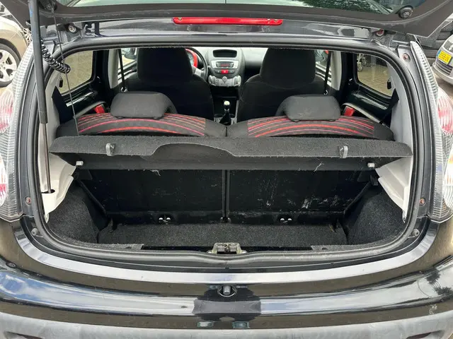 Citroën C1 1.0 Attraction 2014 Benzine 3
