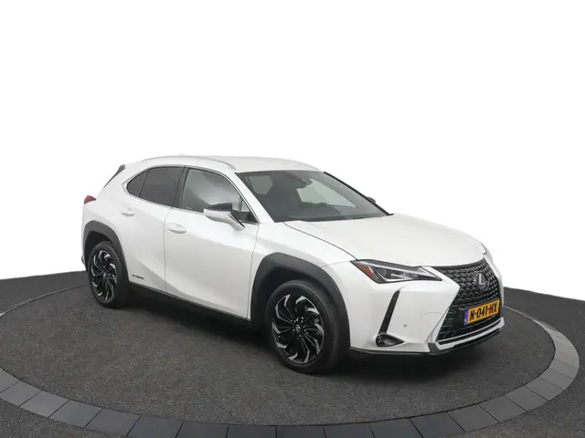 Lexus UX 250h Luxury Line 2020 Hybride Benzine 14