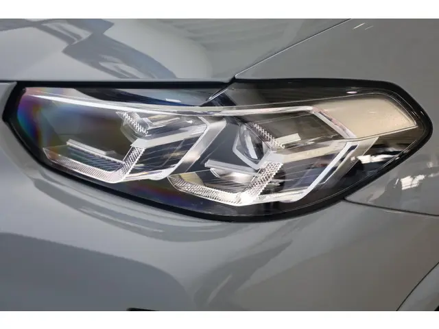 BMW X3 xDrive30e 2023 Hybride Benzine 33