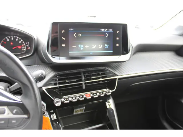 Peugeot 208 1.2 PT Active 2020 Benzine 13