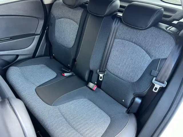 Renault Captur 0.9 TCe Bose 2018 Benzine 9