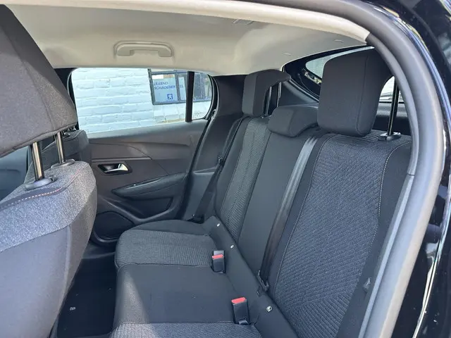 Peugeot 208 1.2 Style 2025 Benzine 23