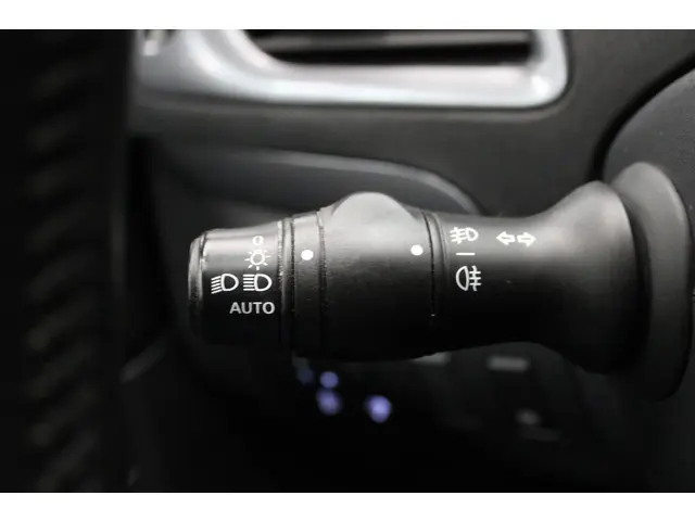 Renault Scénic Xmod 1.2 TCe Bose 2013 Benzine 20