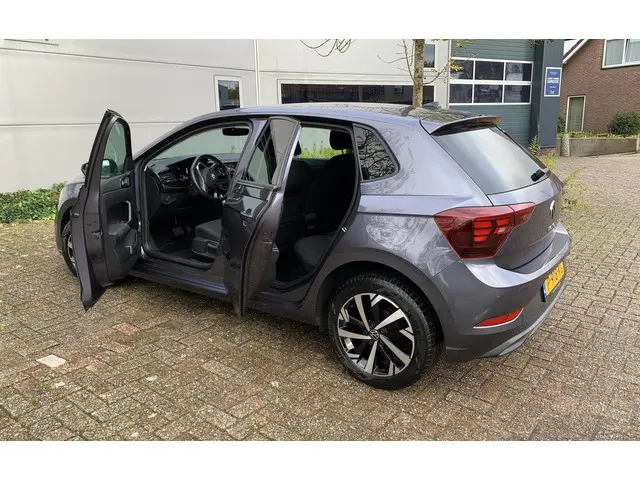 Volkswagen Polo 1.0 TSI Life Business, DSG 2022 Benzine 3