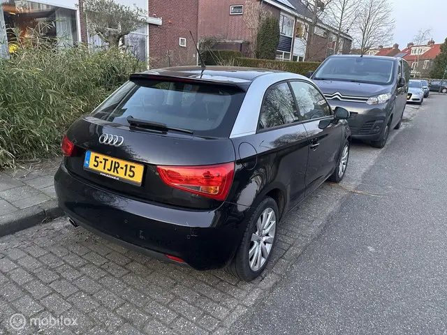 Audi A1 1.2 TFSI Attraction Pro Line 2012 Benzine 6