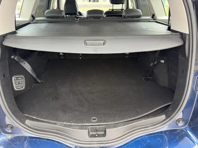 Renault Grand Scénic 1.3 TCe 140 Intens 7p. 2018 Benzine 7