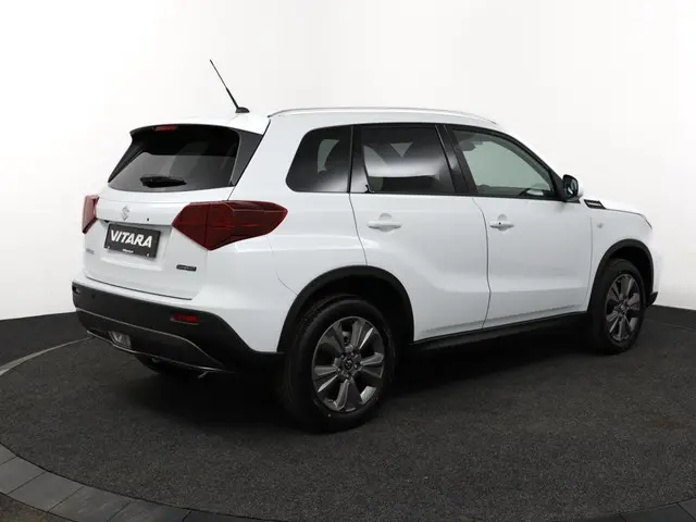 Suzuki Vitara 2