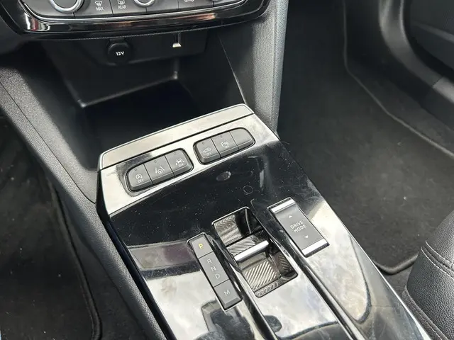 Opel Mokka 1.2 Turbo Business Elegance 2021 Benzine 19