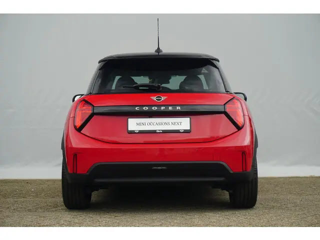 MINI 3-Deurs Cooper C 2024 Benzine 5
