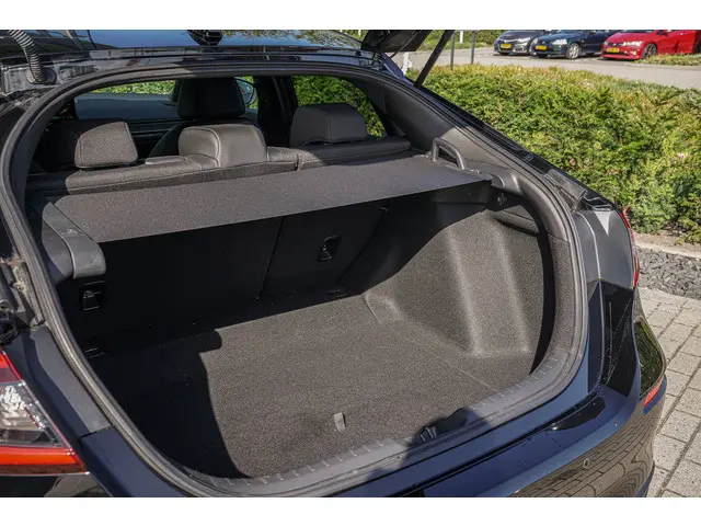 Honda Civic 2.0i e:HEV SPORT 2023 Hybride Benzine 34
