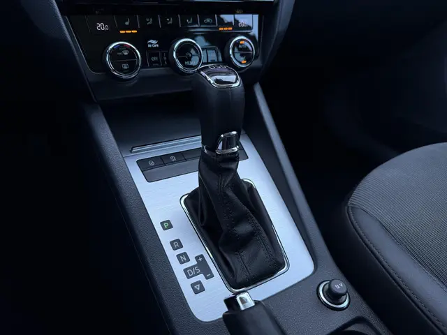 Škoda Octavia Combi 1.5 TSI Gr. BNS Edition 2020 Benzine 25