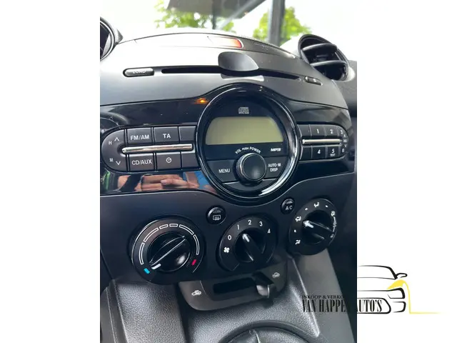 Mazda 2 1.3 Cool 2013 Benzine 13