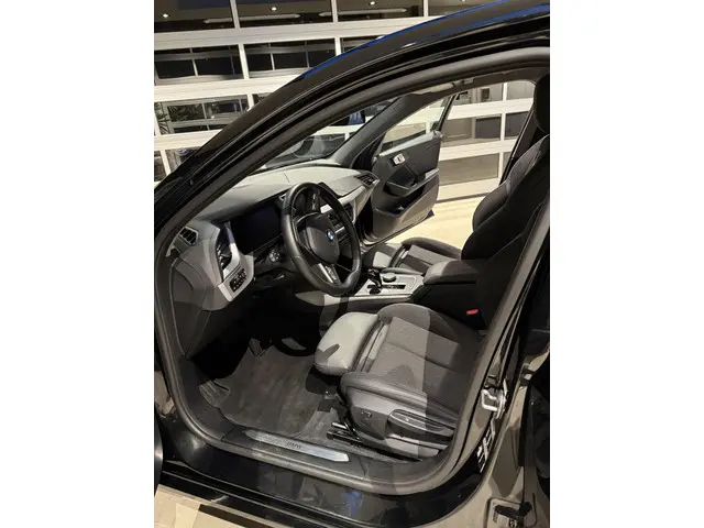 BMW 1 Serie 116i 2024 Benzine 9