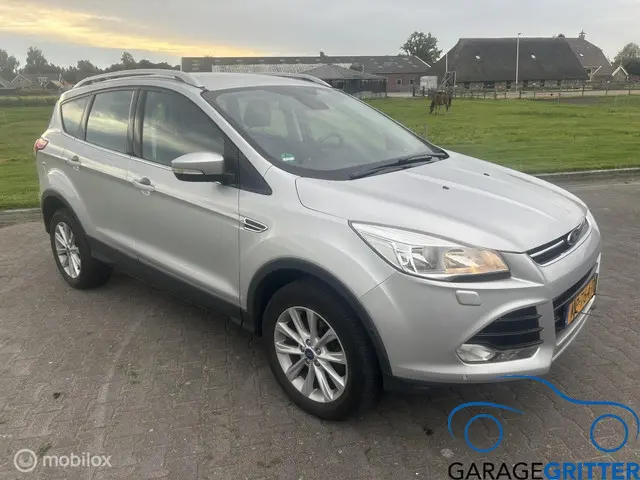 Ford Kuga 1.5 Titanium 2016 Benzine 2