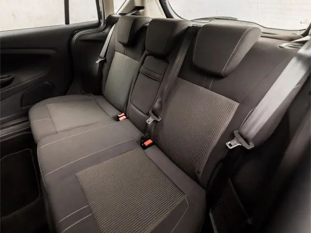 Ford B-MAX 1.0 EcoBoost Titanium Sport 2015 Benzine 14