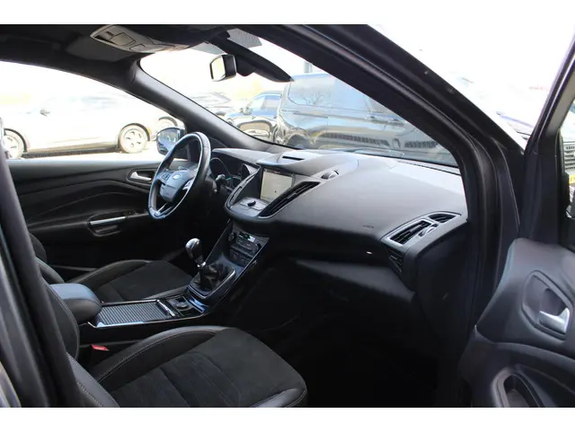 Ford Kuga 1.5 EcoBoost ST Line 2018 Benzine 10