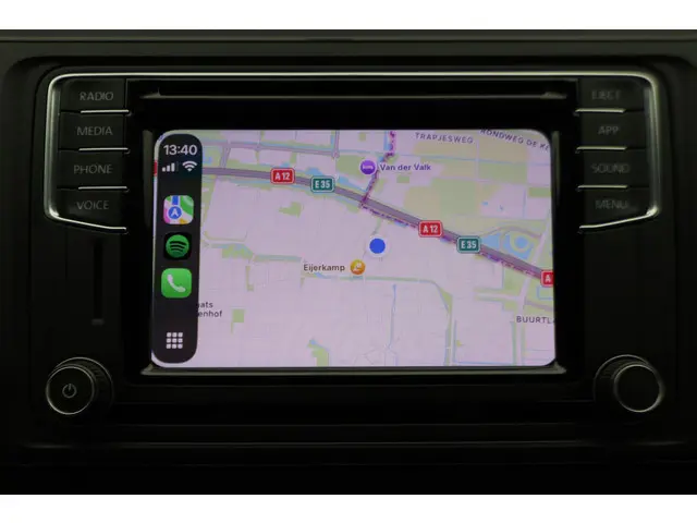 Volkswagen Transporter 2.0 TDI L2H1 Highline 2019 Diesel 5