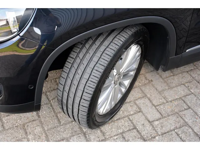 Volkswagen Tiguan 1.4 TSI Sport&Style 2014 Benzine 28
