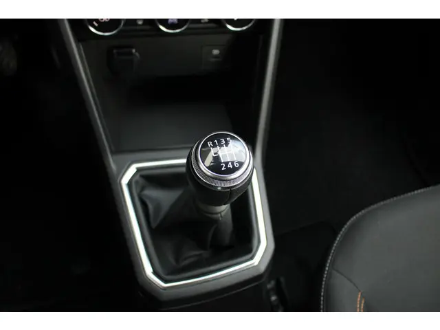 Dacia Sandero Stepway 1.0 TCe 90 Comfort 2021 Benzine 23