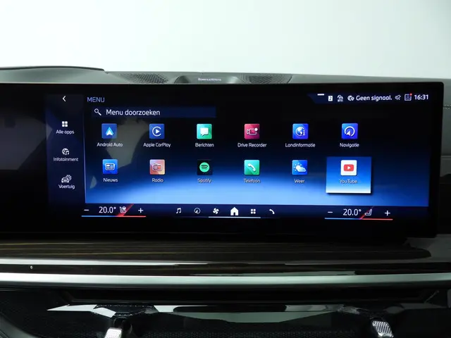 BMW X5 xDrive50e 2024 Hybride Benzine 43