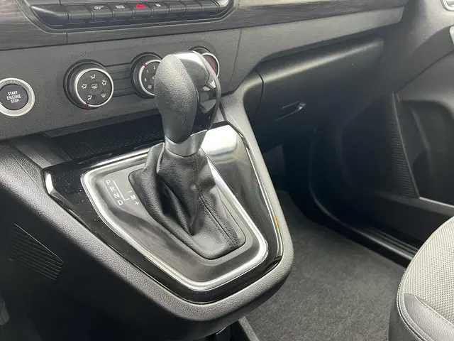 Renault Kangoo 1.3 TCe 130 EDC 2022 Benzine 26