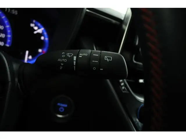 Toyota Corolla 1.8 Hybrid GR-Sport 2022 Hybride Benzine 31