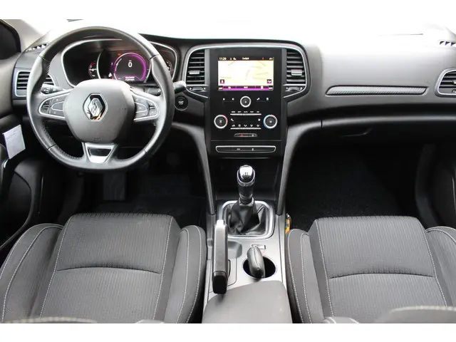 Renault Mégane Estate 1.2 TCe Limited 2018 Benzine 6