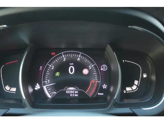 Renault Scénic 1.3 TCe Intens 140 pk 2021 Benzine 37