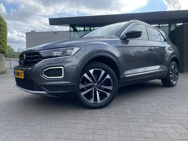 Volkswagen T-Roc 1.5 TSI Sport 2020 Benzine 10